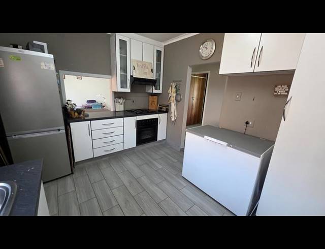 3 BEDROOM HOUSE FOR SALE IN MAGALIESKRUIN